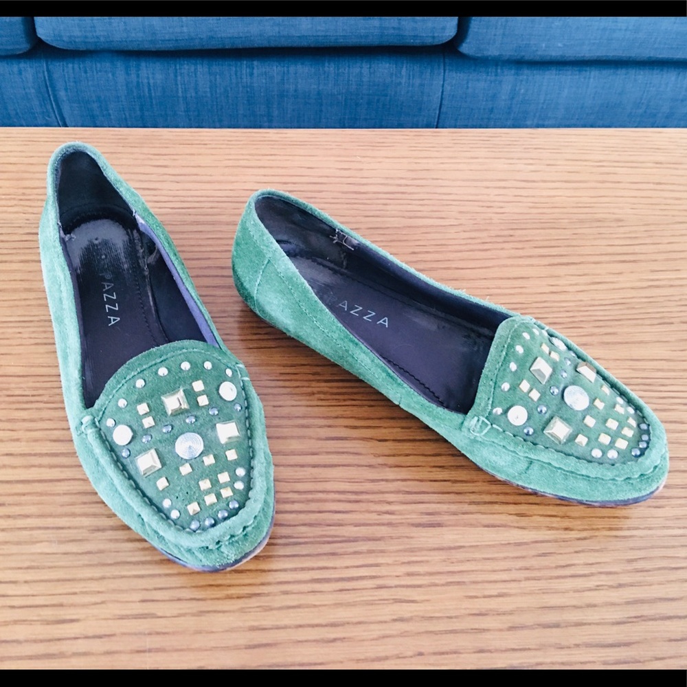 Apepazza Flats w’s size 10M forest green leather